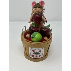NWT Annalee 5" Apple Picking Mouse Annalee Orchard Mouse In Bucket 2013